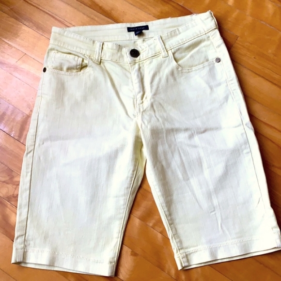 Tommy Yellow Shorts Jeans  🩳 size 2 - Picture 1 of 13